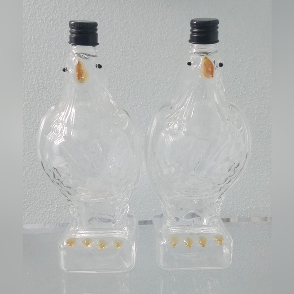 2 Eagle Bottles / Liquor Decanters ~ Empty - Picture 1 of 9
